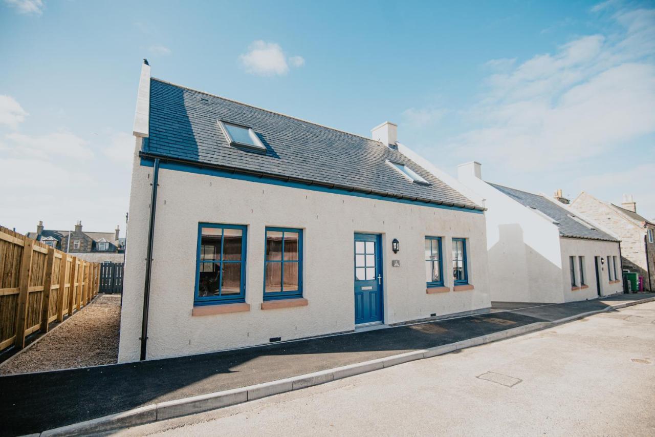 The Seafield Arms Hotel Cullen - Self Catering Esterno foto